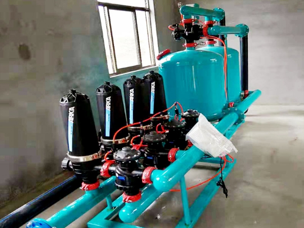 Automatic backwash cleaning filter