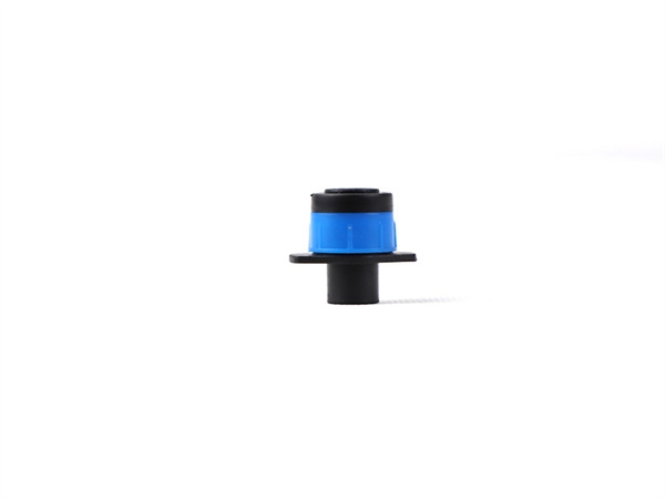 Flow adjustable drip head